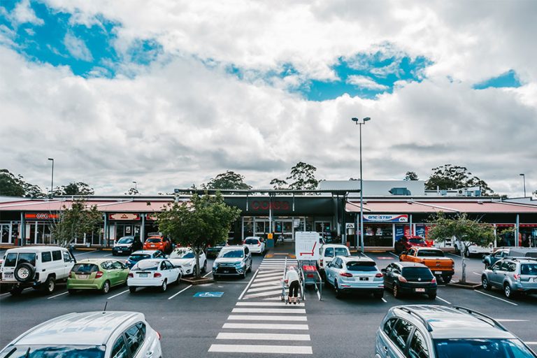 HIGHFIELDS PLAZA Retpro