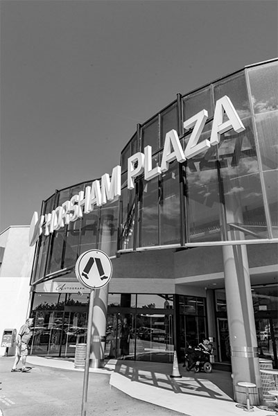 Horsham_Plaza