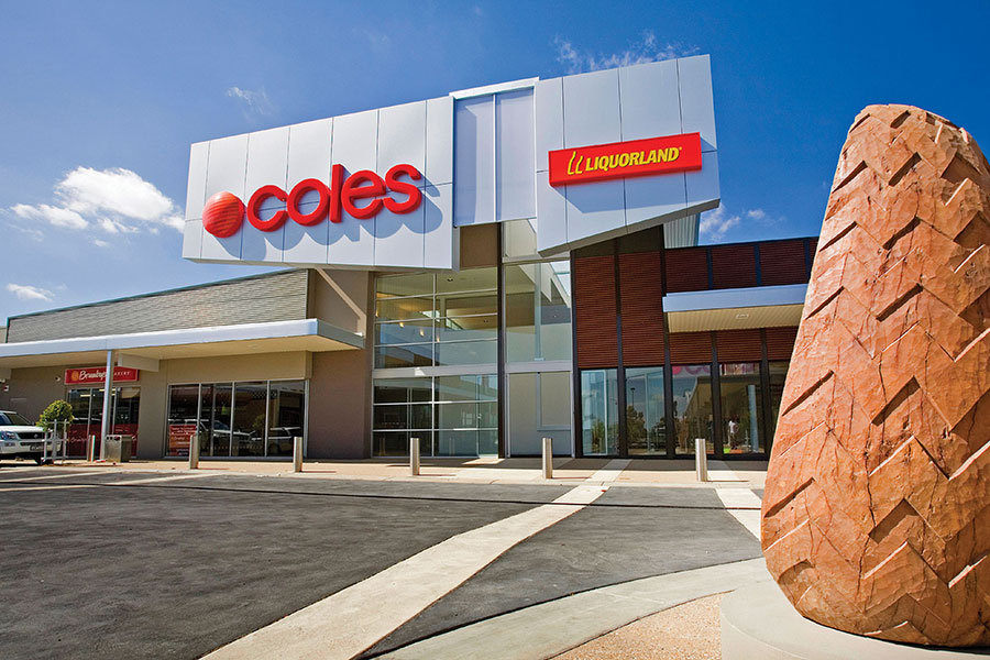 LYNBROOK VILLAGE SHOPPING CENTRE Retpro