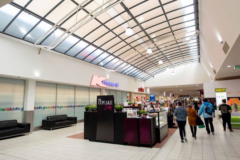 INGLE FARM PLAZA Retpro